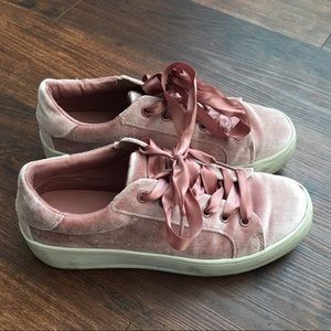 Pink velvet sneakers